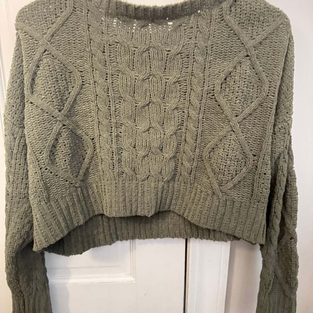 American Eagle Outfitters Olive Green Cropped Cable Knit Sweater